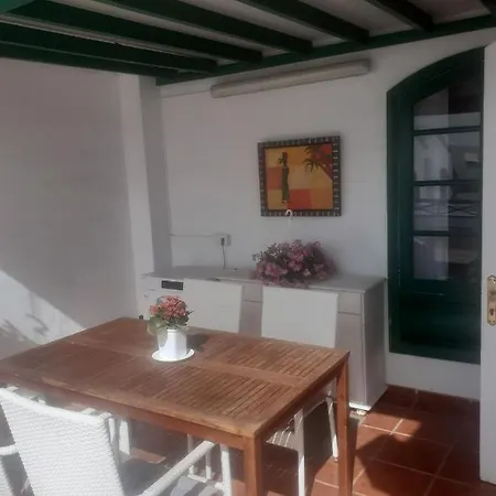 Charming Apartment Next To The Beachpuerto Del Carmen Lanzarote *